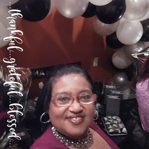 Meet your Posher, Sylvia